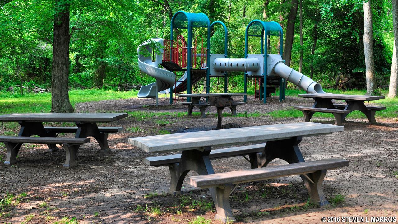 Picnic park area greenbelt sweetgum playground areas parks tables state maryland Picnic park area greenbelt sweetgum playground areas parks tables state maryland