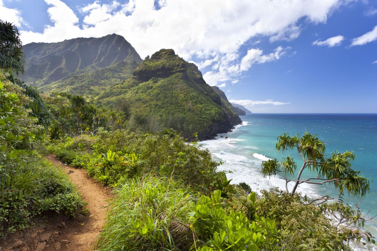 Discover unique and less crowded hiking trails near me